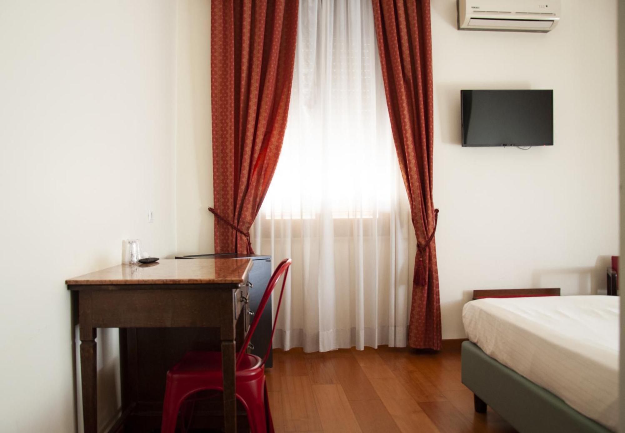 Hotel San Guido Milan Luaran gambar